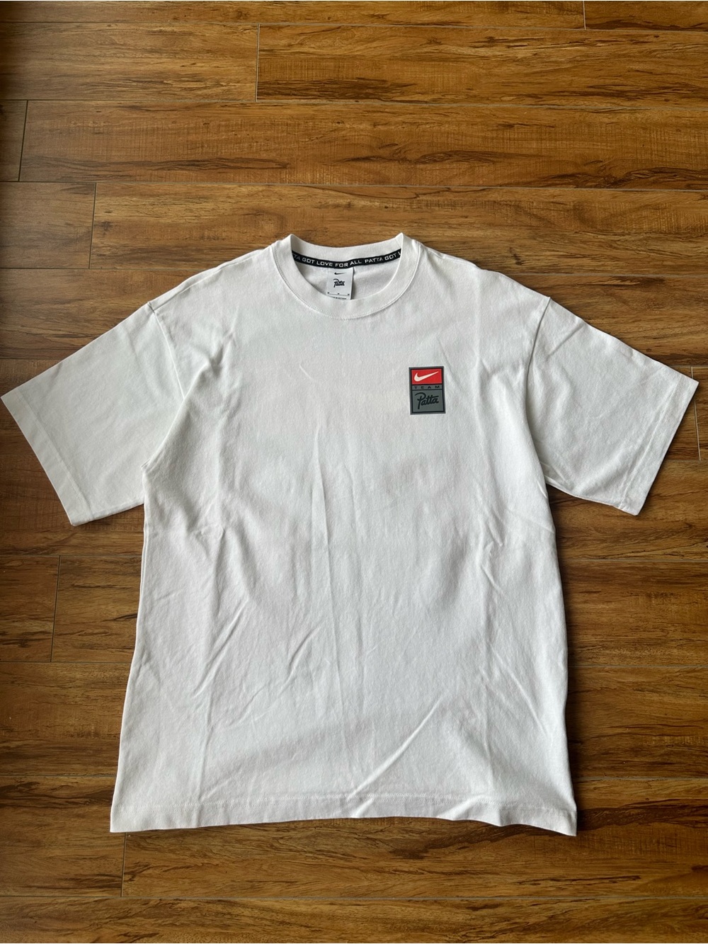 Nike & Patta White Logo Patch Short-Sleeve T-Shirt